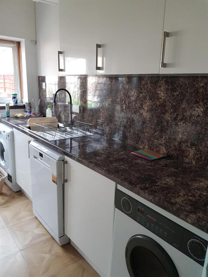 Tillicoultry Carvetii - Gemini House - 4 Bed House Sleeps Up To 8 Peopleヴィラ エクステリア 写真